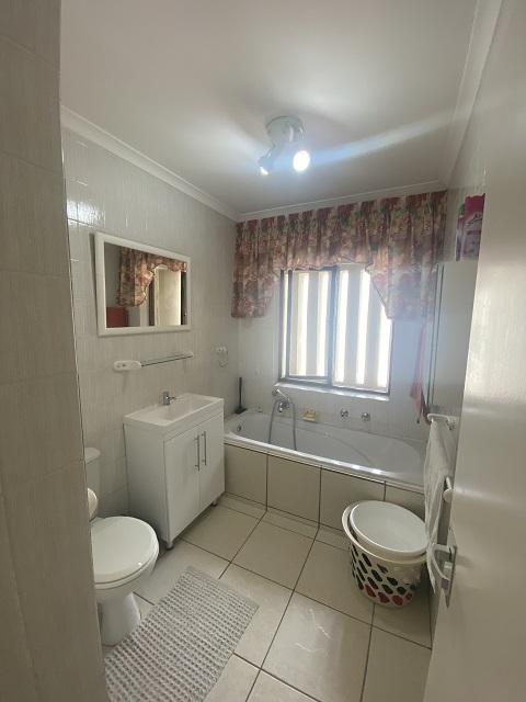 To Let 3 Bedroom Property for Rent in Fish Hoek Western Cape